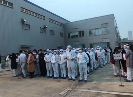 员工逃出火灾现场